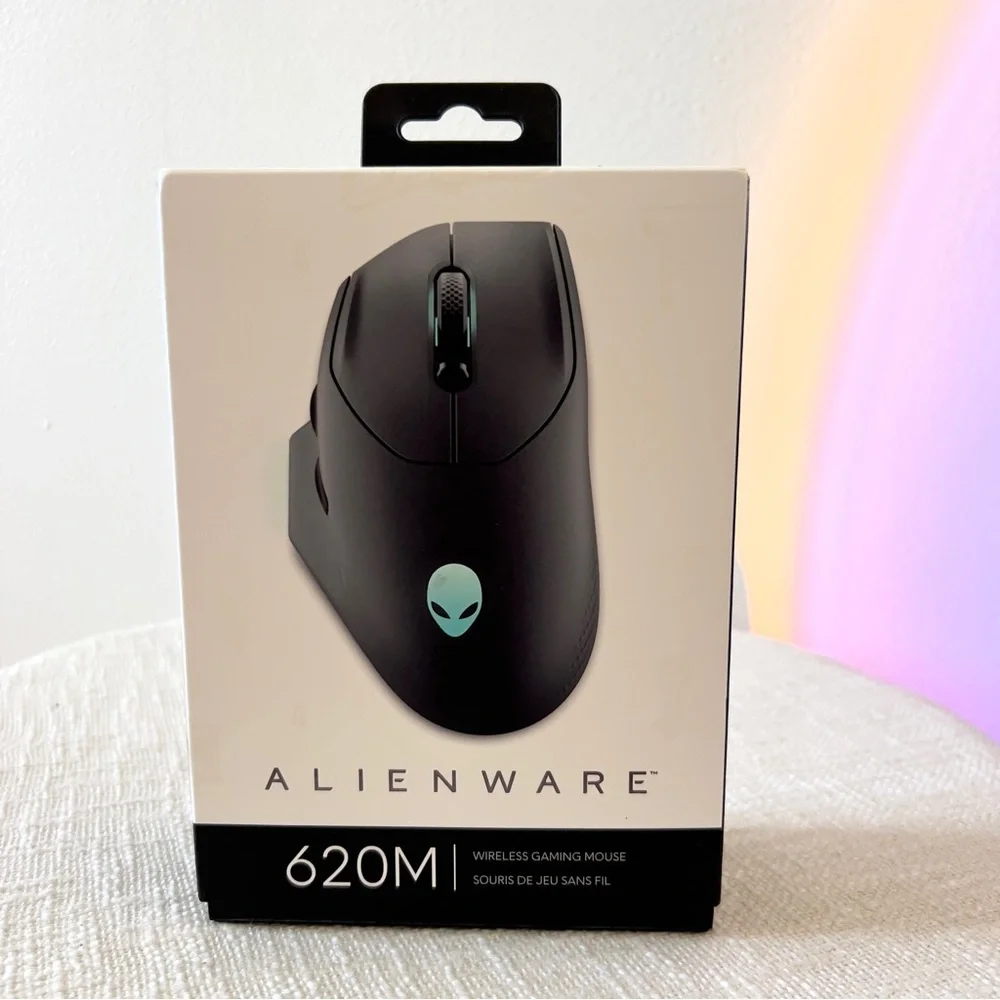 NWT Alienware 620M Black Gaming Mouse Ergonomic Design